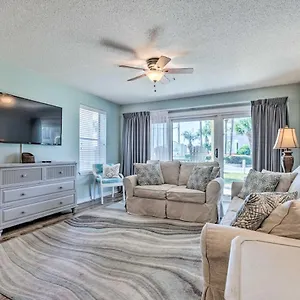 Charming Miramar With Perks! Apartment Destin