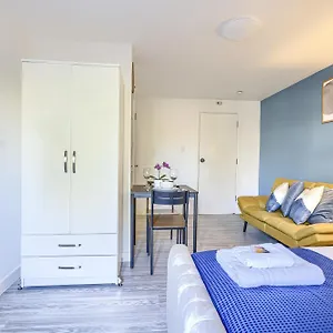 Hackney Deluxe Apartment London