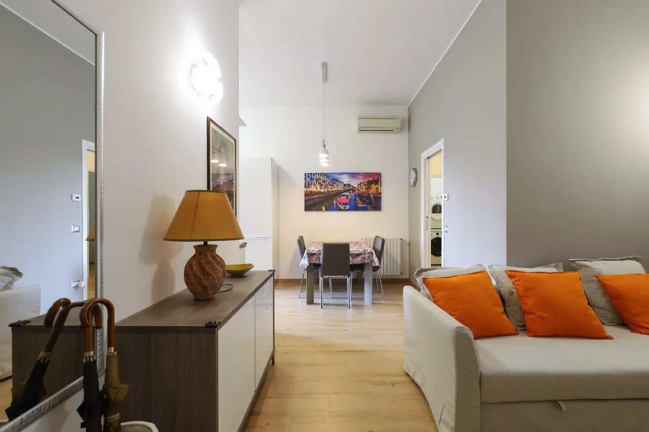 Primopiano - Sammartini Apartment Milan Italy