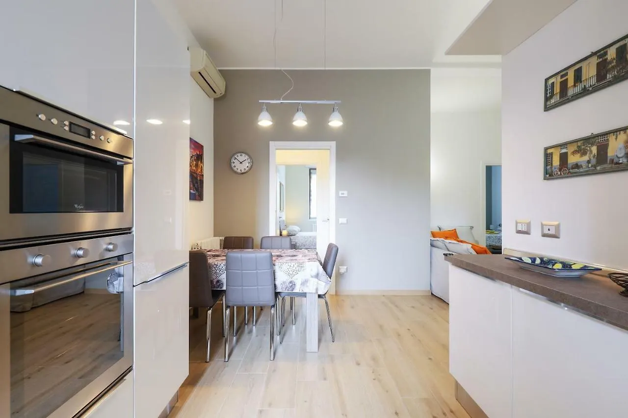 Primopiano - Sammartini Apartment Milan